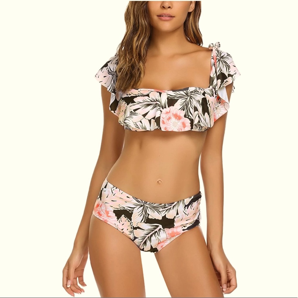 High Waisted Tummy Control Bandau Ruffle Bikini - Picture 4 of 13